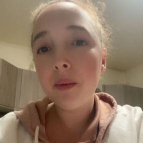 Chiara, Babysitter a Lentini
