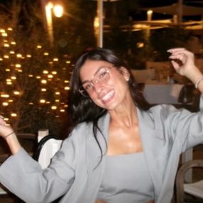 Melania, Babysitter a Castelnuovo Rangone