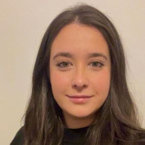 Chiara, Babysitter a Lecco