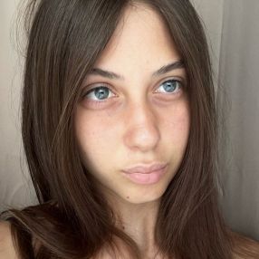 Elisa, Babysitter in Piovene Rocchette