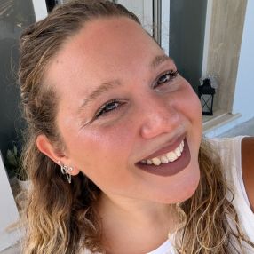 Benedetta, Babysitter a Lecce
