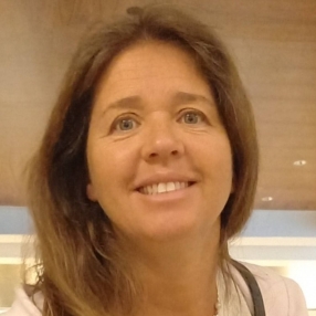 Barbara, Babysitter in Presezzo