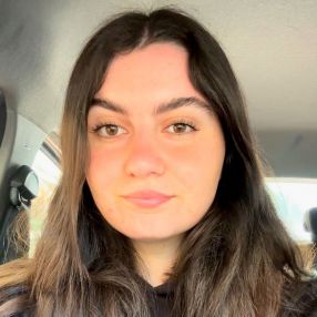 Anna, Babysitter in Provincia di Lucca