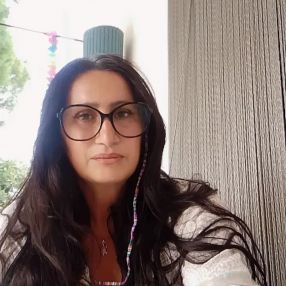 Manuela, Babysitter in Sava