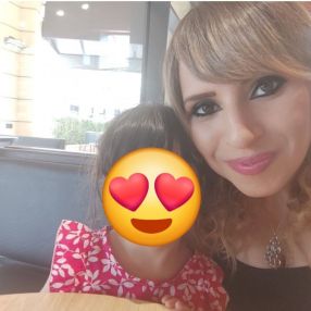 Hakima, Babysitter in Novi ligure