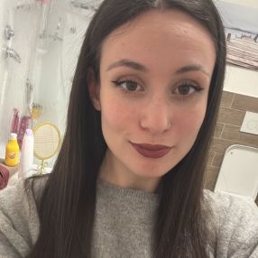 Ginevra Dafne, Babysitter in Golasecca