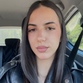 Morena, Babysitter a Rapolla