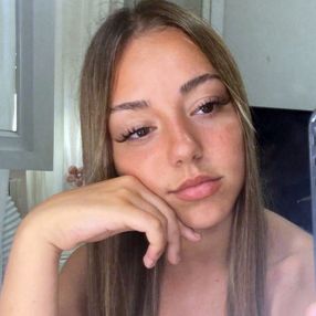 Lucrezia, Babysitter a Porto Recanati