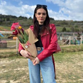 Denisa Isabela, Babysitter a Ripatransone