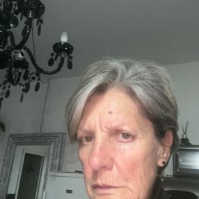 Enrica, Babysitter a Cairo Montenotte