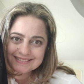 Giulia, Babysitter a Capurso