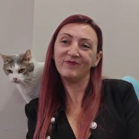 Silvia, Babysitter in Calcinelli