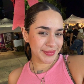 Amanda, Niñera en Cancún