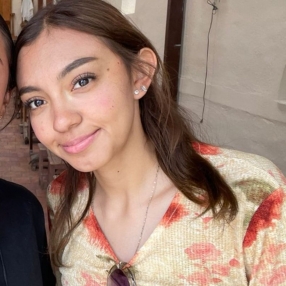 Aneyra, Niñera en Saltillo