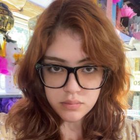 Valeria, Babysitter in Tijuana