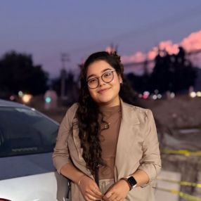Valeri, Niñera en Chimalhuacán