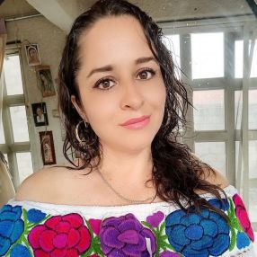 Araceli, Niñera en Xochitepec