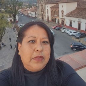 Claudia Yeranui, Niñera en Uruapan