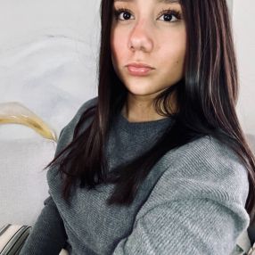 Camila, Niñera en León de los Aldama
