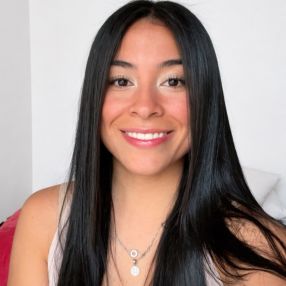 Jimena, Babysitter in Ojo de Agua