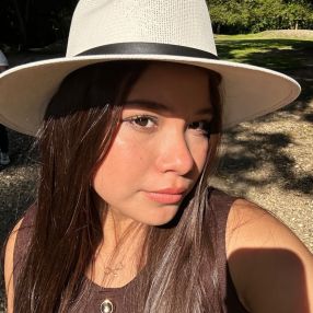 Genesis Nahomi, Niñera en Teziutlán