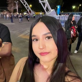 Grecia yutzil, Niñera en León de los Aldama