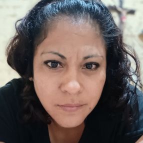 Víaney, Babysitter in Los Reyes Acaquilpan