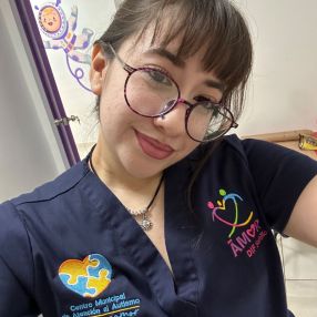 Ara Camila, Niñera en Ramos Arizpe
