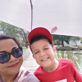 Scarlett, Familia en Coatzacoalcos