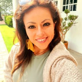Kenia, Niñera en Toluca de Lerdo