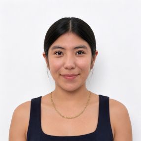 Renata Xaranny, Babysitter in Cuernavaca