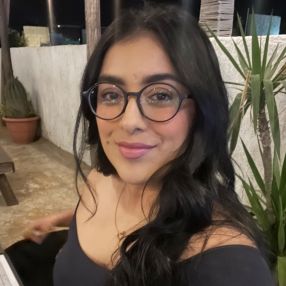 Laura, Babysitter in La Paz