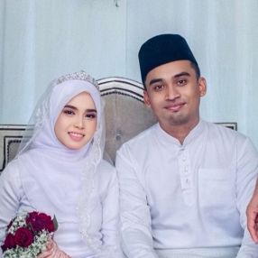 Eira Fazzira, Babysitter in Klang