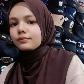 Nuura, Pengasuh di Kuala Kangsar