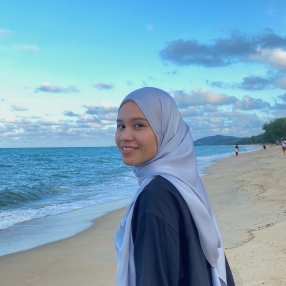 Sofia, Babysitter in Putrajaya