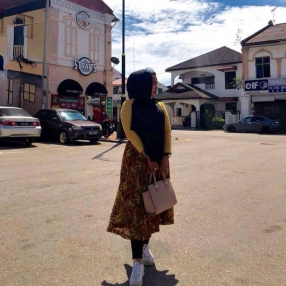 Syafira, Babysitter in Kulai
