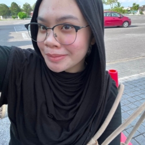 Iman, Pengasuh di Kuching