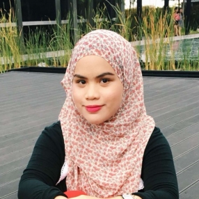 Alia, Pengasuh di Shah Alam