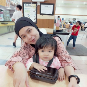 Alissa, Babysitter in Merlimau