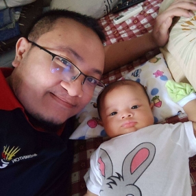 Zaim, Keluarga di Dengkil