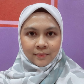 Fadila Hanum, Family in Pasir Gudang