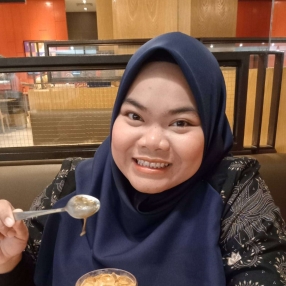 Nur, Pengasuh di Kapar