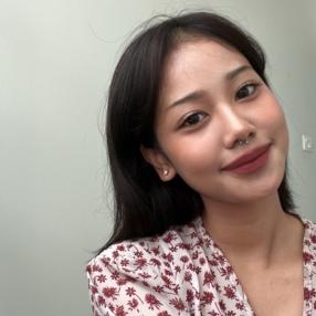 Nuryn, Pengasuh di Dengkil