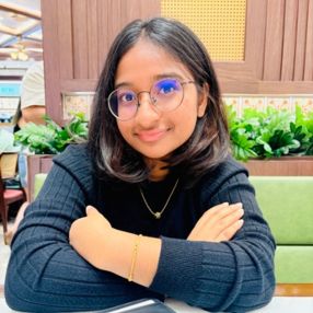 Viyasinie, Babysitter in Seremban