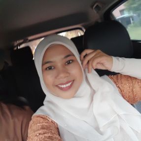 Nor Shahira binti, Babysitter in Kampung Gajah