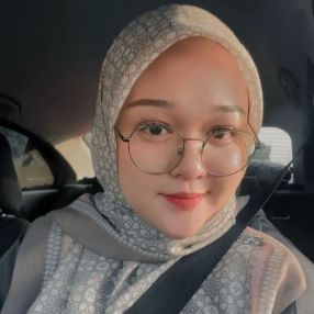 Nur Najihah, Pengasuh di Dengkil