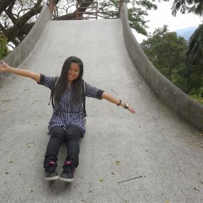 Cheryln, Keluarga di Batu Ferringhi