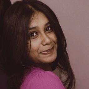 Charu, Babysitter in Jelutong
