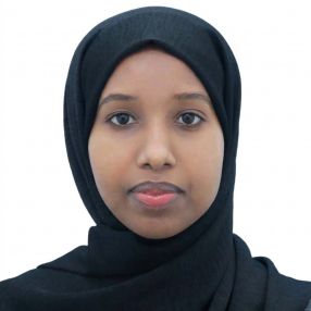 Fardowsa, Pengasuh di Kuala Lumpur