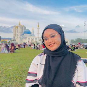 Maisarah, Pengasuh di Puchong